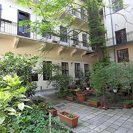Amber Gardenview Downtown 4* 布达佩斯