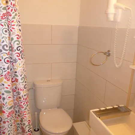 Amber Gardenview Downtown 3* Budapest