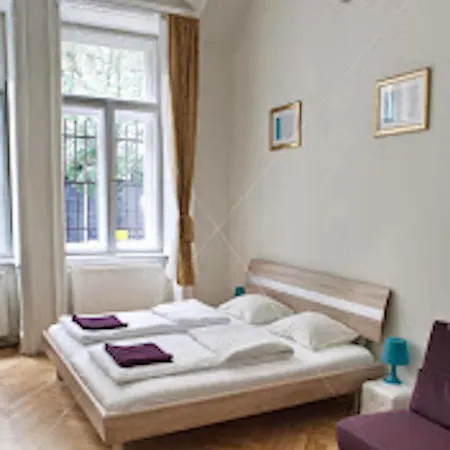 Amber Gardenview Downtown 4* Budapešť