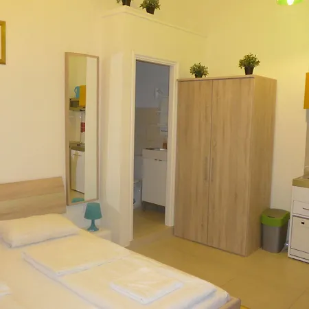 Amber Gardenview Downtown 4* Budapešť