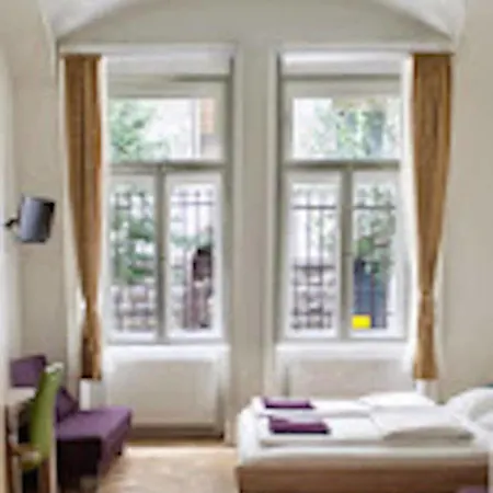 Amber Gardenview Downtown Aparthotel