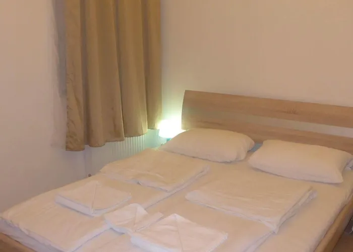 Amber Gardenview Downtown Aparthotel