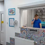 Ξενοδοχείο με διαμερίσματα Amber Gardenview Downtown 4*