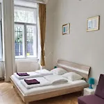 Amber Gardenview Downtown 4* 부다페스트