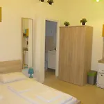 Amber Gardenview Downtown 4* 부다페스트