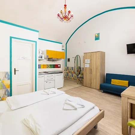 Amber Gardenview Downtown 3* Budapest