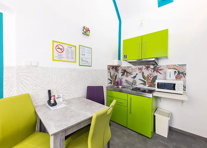 Amber Gardenview Downtown Hotel de apartamente