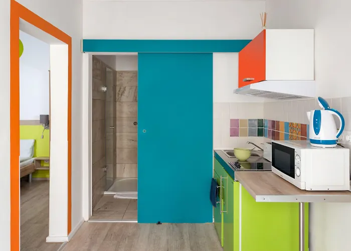 Amber Gardenview Apartahotel Budapest