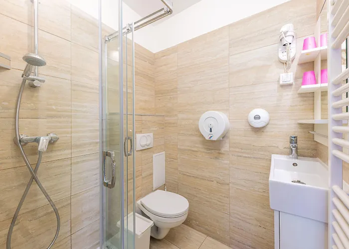 Amber Gardenview Apartahotel Budapest