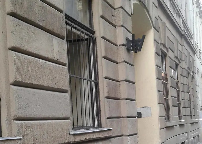 Amber Gardenview 4* Budapest