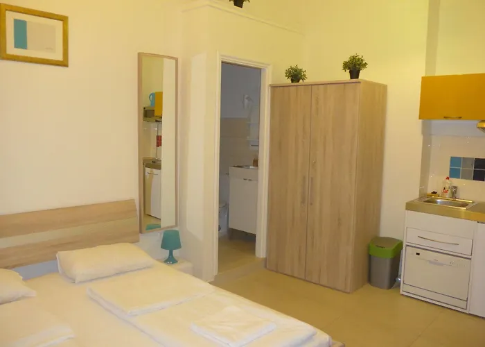 Amber Gardenview 4* Budapest