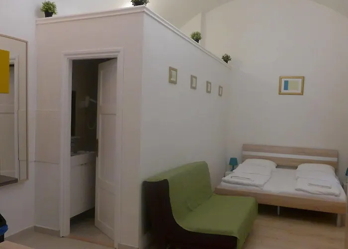 Amber Gardenview Budapest