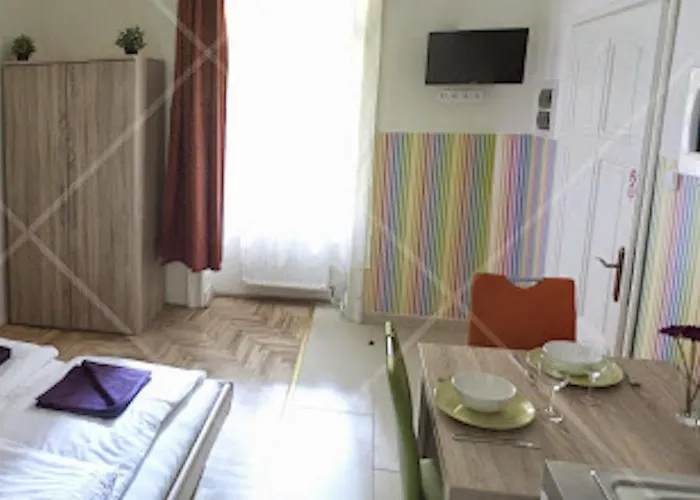 Apartahotel Amber Gardenview 4*